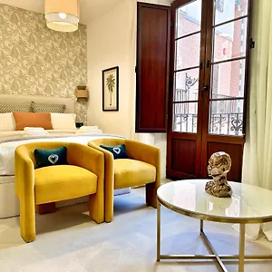 Tennessee Petit Apartment Malaga